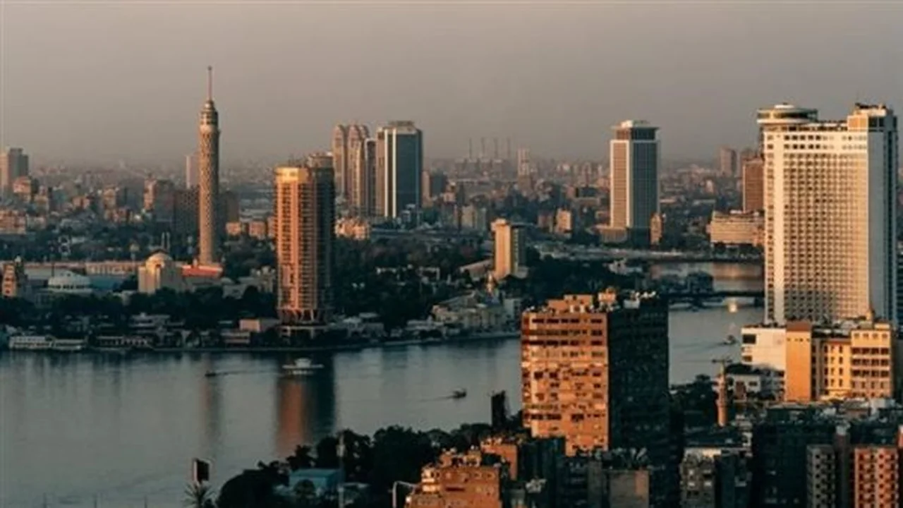 الأرصاد تكشف تفاصيل حالة الطقس في مصر مع نشاط للرياح وأمطار خفيفة